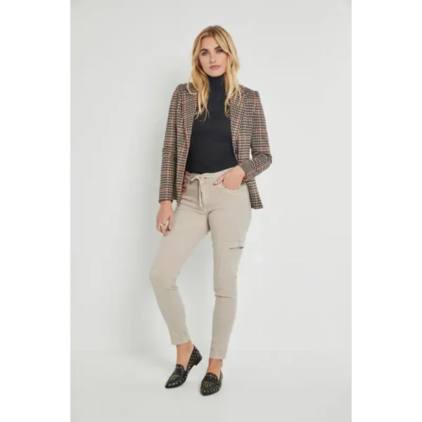 FW231.186245-010-1 Parami Broek FW231.186245 Jill Cargo