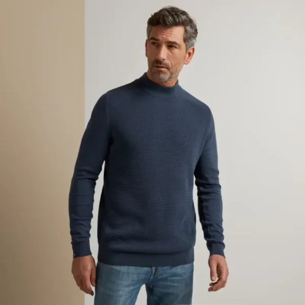 VKW2310306-5116_model_1 Vanguard Trui VKW2310306 Blauw