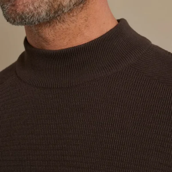 VKW2310306-8080_model_4 Vanguard Trui VKW2310306 Bruin