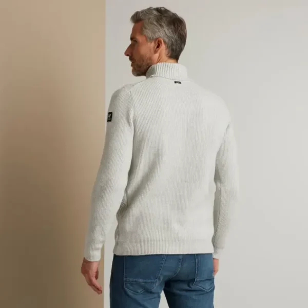 VKW2310307-910_model_3 Vanguard Coltrui VKW2310307 Off-White
