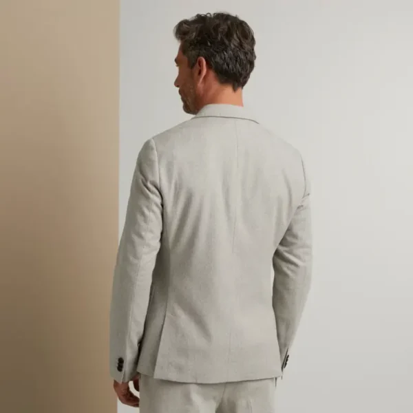 VBL2311198-9168_model_3 Vanguard Colbert VBL2311198 Beige