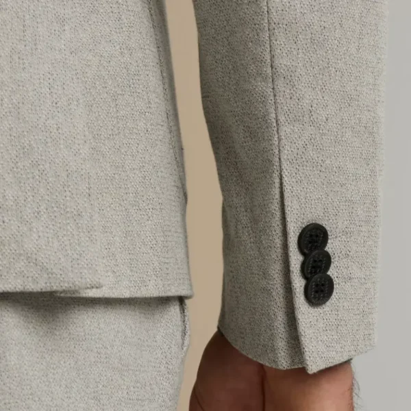 VBL2311198-9168_model_6 Vanguard Colbert VBL2311198 Beige