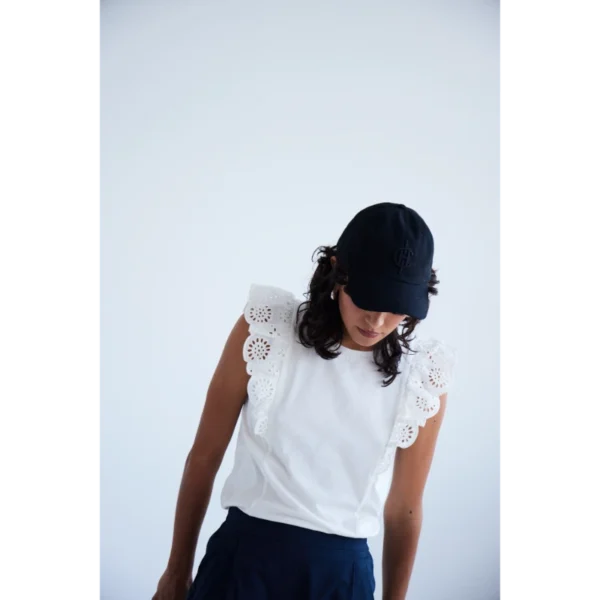 Ichi Top ihjasmira top wit