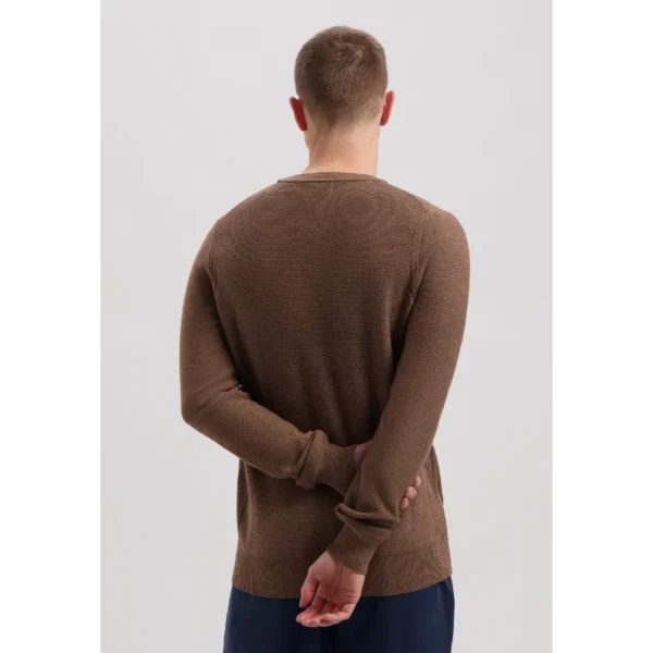 405566-SS24_215_2 Dstrezzed Trui 405566 Bruin