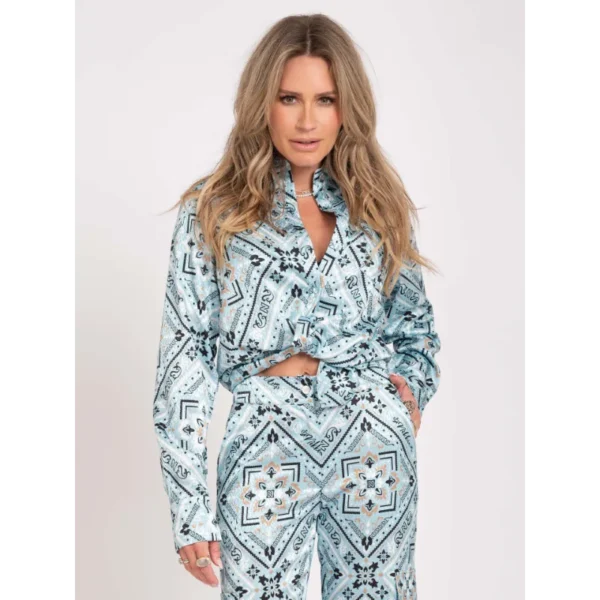 N6866_2402_7685_2 Nikkie Blouse Bangkok N6-866 2402 Blauw