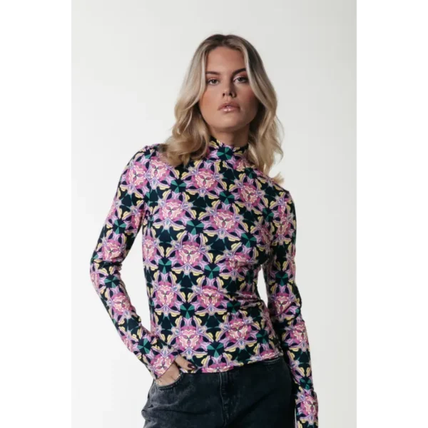 WT215520__1 Colourful Rebel Top WT215520 Candy Pink