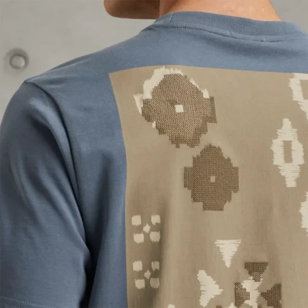 CTSS2403568-5105_model_4 Cast Iron T-Shirt CTSS2403568 Blauw