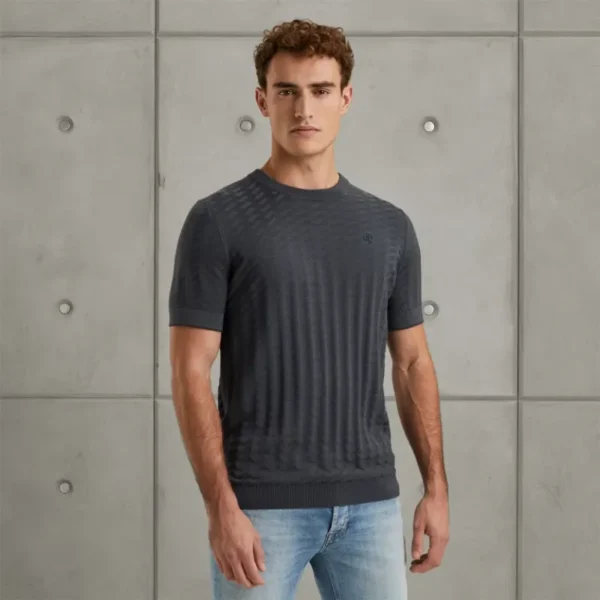 CTSS2403574-5113_model_1 Cast Iron T-Shirt CTSS2403574 Blauw