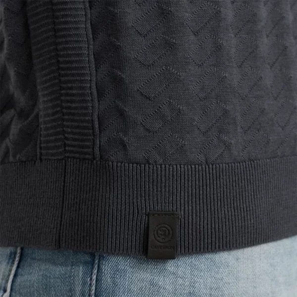 CTSS2403574-5113_model_6 Cast Iron T-Shirt CTSS2403574 Blauw