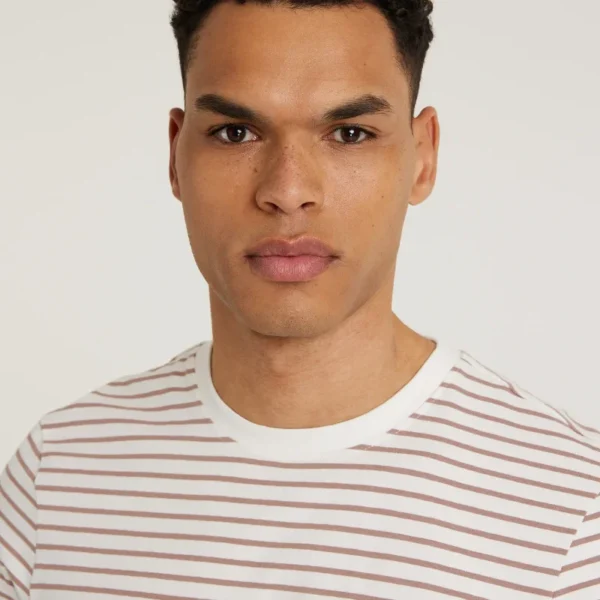 5211357068-E46_chasin_detail_1 CHASIN T-Shirt Shore 5211357068 Rood