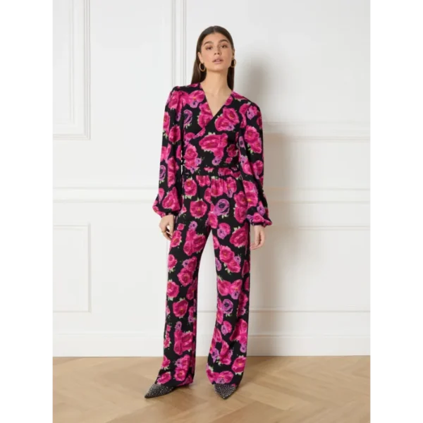 R2401837403_995_02_1352x1800 Refined Department Top Vaira R2401837403 Zwart