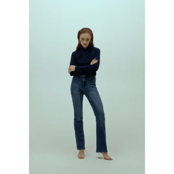FW24_HOMAGE_H-CW24M64_HighCrossCollarTop_MidnightBlue_79,99_H-CW24M86_Jane-FlaredJeans_119,99 Homage Jeans Jane H-CW24M86 Dark Night