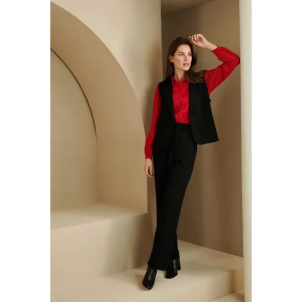 Lofty-Manner_Autumn-2-2024_600_PI46_3 Lofty Manner Gilet Lizz PI46 Zwart