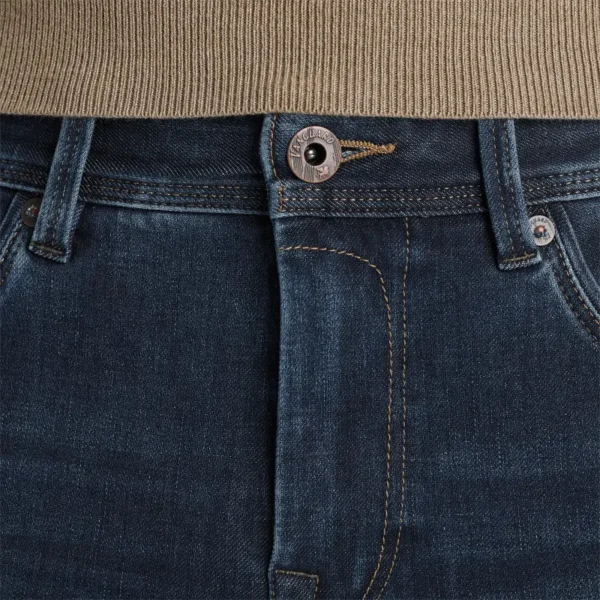 VTR850-WMB_model_7 Vanguard V850 Jeans VTR850-WMB