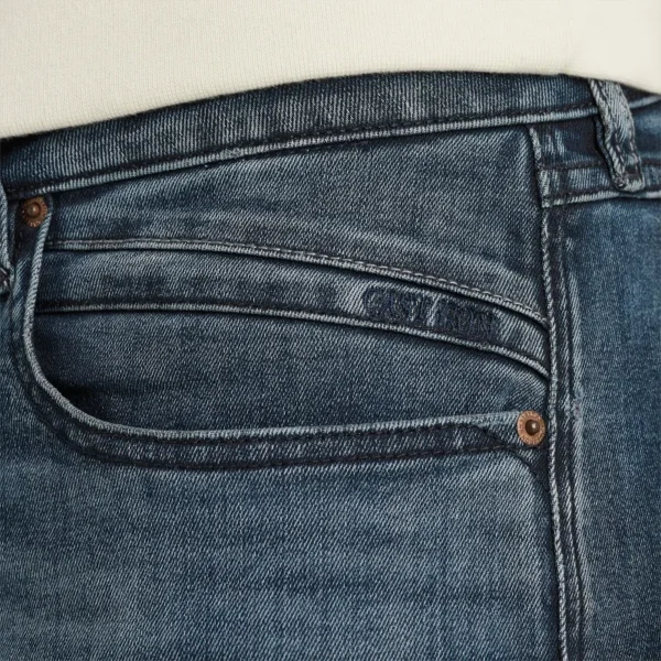 CTR2408708-SBO_model_5 Cast Iron Shiftback Jeans CTR2408708 SBO