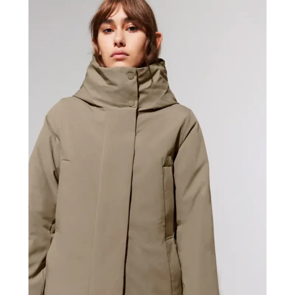 Eline_arid_earth-2276 Elvine Jas Eline 331192 Arid Earth