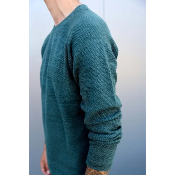 KNPAT_KOMBUGREEN_8 Kultivate Trui Pat 2401030800 Groen