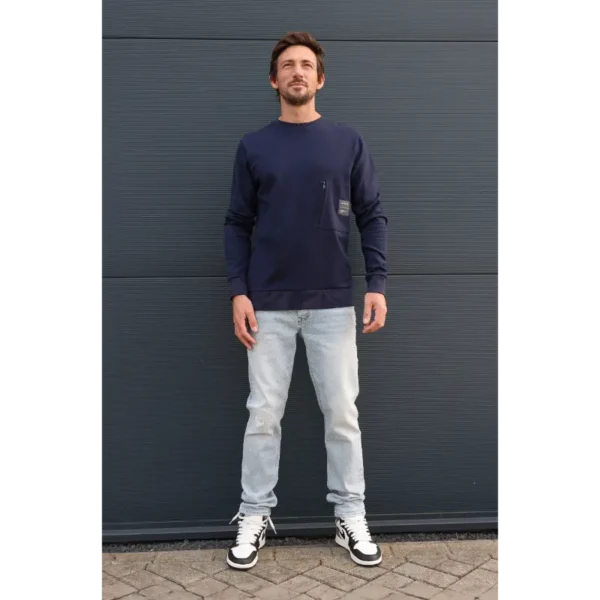 SWBRYAN_EVENINGBLUE_1 Kultivate Sweater Bryan 2401031002 Blauw