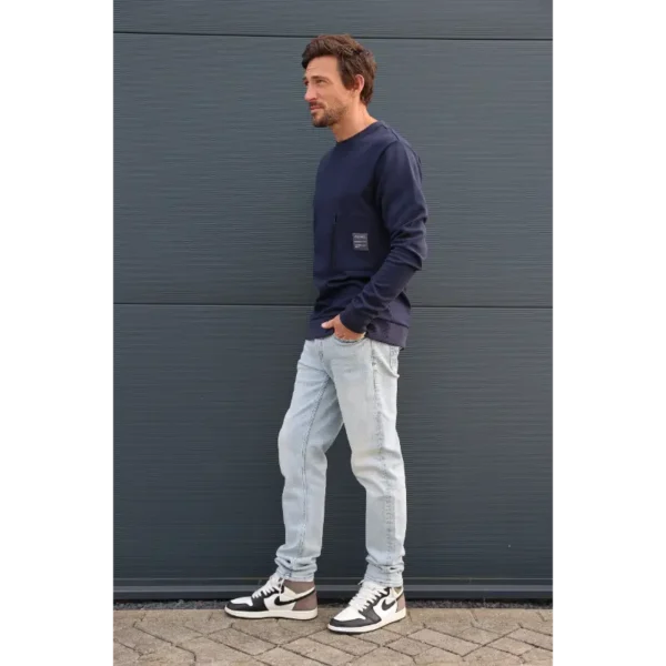 SWBRYAN_EVENINGBLUE_5 Kultivate Sweater Bryan 2401031002 Blauw