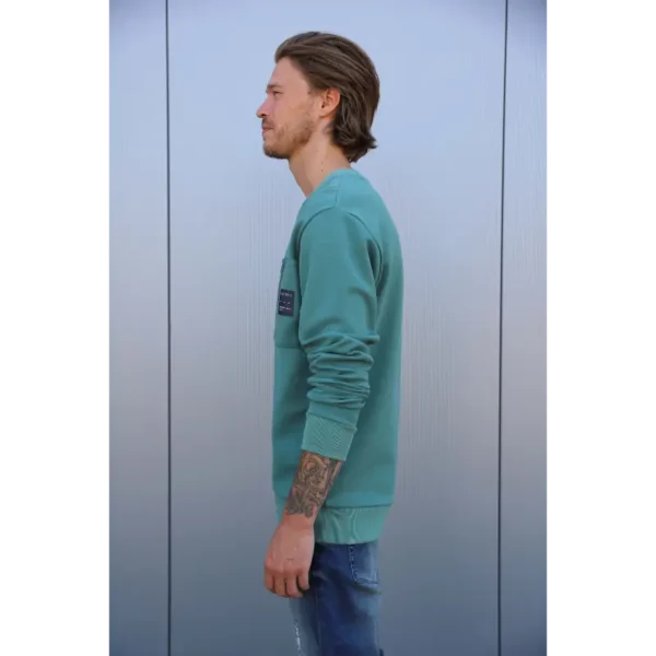 SWBRYAN_SAGEBRUSHGREEN_7 Kultivate Sweater Bryan 2401031002 Groen