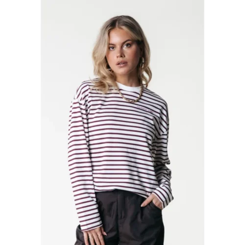 WT116135-645-PortRed-21528 Colourful Rebel Top WT116135 Rood