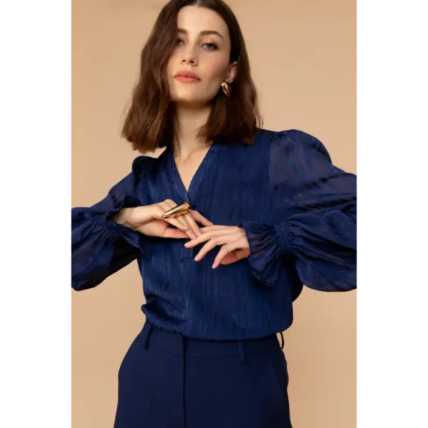 Freebird-Ico_winter-2024_1743_Borret-Wv-Jaquard-Lurex-24-4_3 Freebird Blouse Borret Donkerblauw