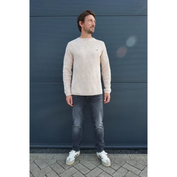 KNJEFF_LINEN_1 Kultivate Trui Jeff 2401040800 Off-White