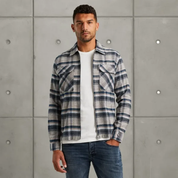 CSI2411273-7014_model_1 Cast Iron Overshirt CSI2411273 Grijs