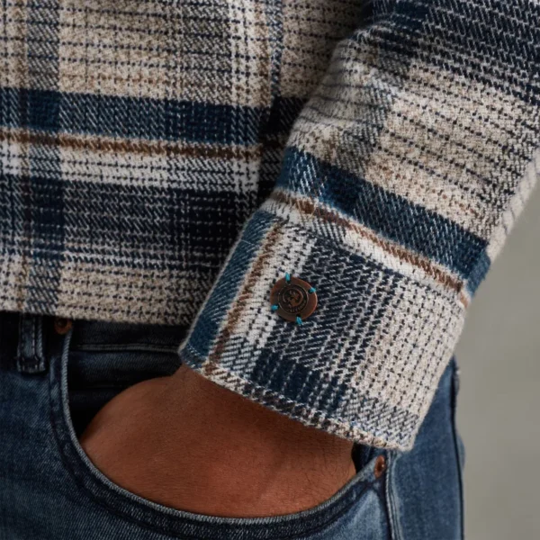 CSI2411273-7014_model_6 Cast Iron Overshirt CSI2411273 Grijs