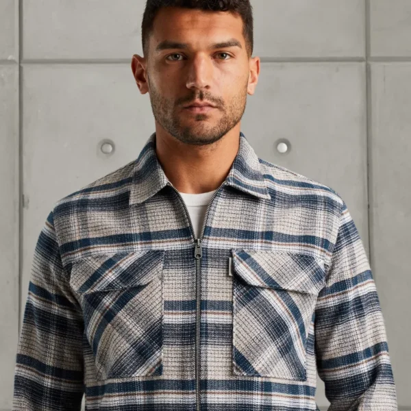 CSI2411273-7014_model_8 Cast Iron Overshirt CSI2411273 Grijs