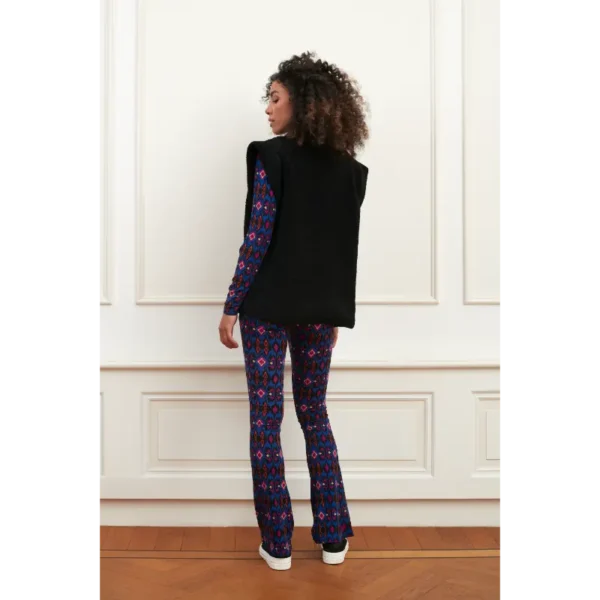 Top Florien Blue Stars Print PL19 + Gilet Alice Black PL41 + PL37 3 Lofty Manner Broek Sol PL37 Blauw