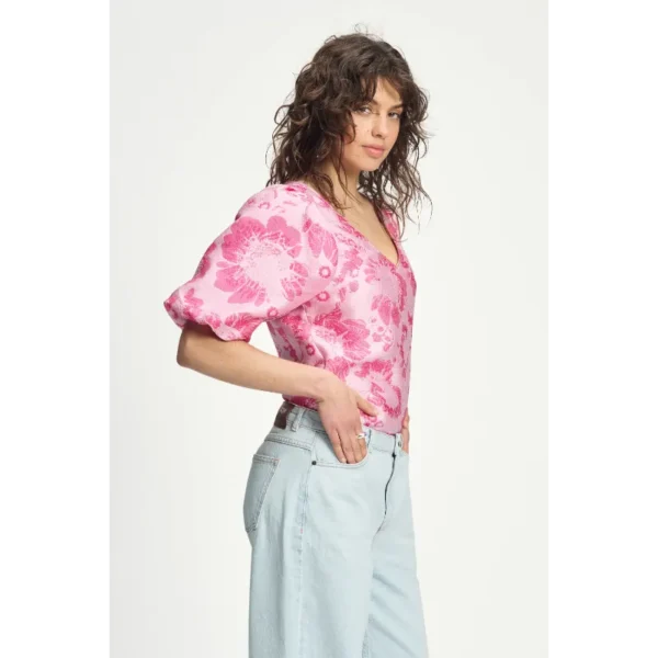 POM-Amsterda_SS25_500_SP9078_3 POM Amsterdam Top Floral SP9078 Roze