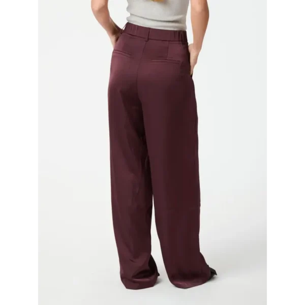 1_6_164136_174_3 Neo Noir Broek Emmett 164136 Rood