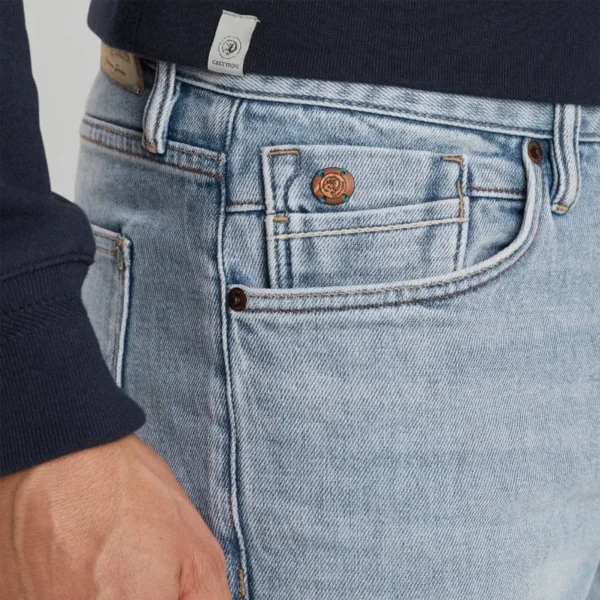 CTR2502709-UOI_model_4 Cast Iron Jeans Valver Regular Fit ctr2502709 Blauw