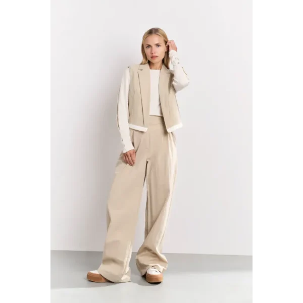 L_25S_01-301178-503_99998_01-709265-503_99990_01-521001-503_99998-039-3957 Yaya Gilet 01-521001-503 Beige