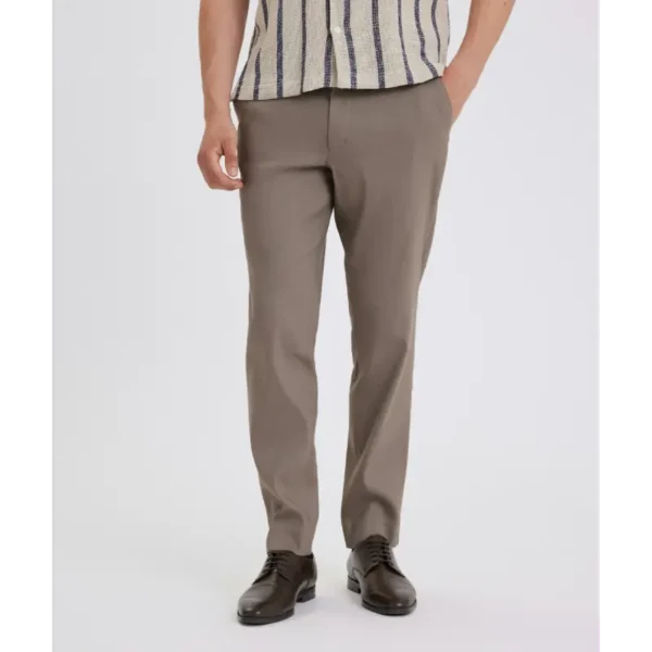 Plain_SS25_31171-truffle-linen_40420 PLAIN Broek Theo 40420 Truffle