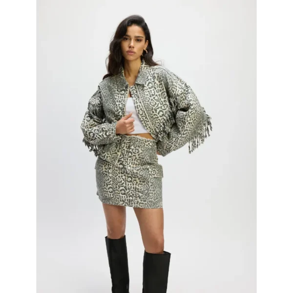 R2502276594_850_01 Refined Department Rok Hazel r2502276594 Leopard