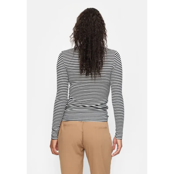 Soft Rebels T-shirt sr124-303 SRFenja Zwart