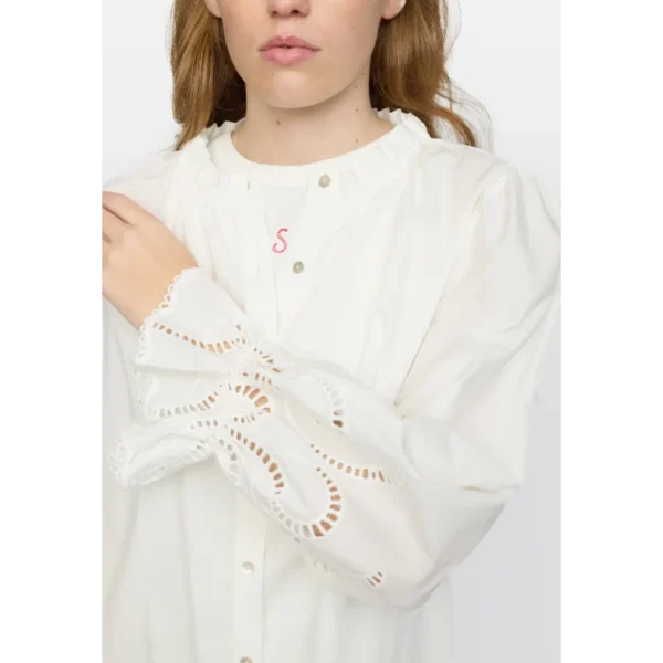 SR225-901 - 002 Snow White - Extra 3 Soft Rebels Blouse sr225-901 SRDemi Wit