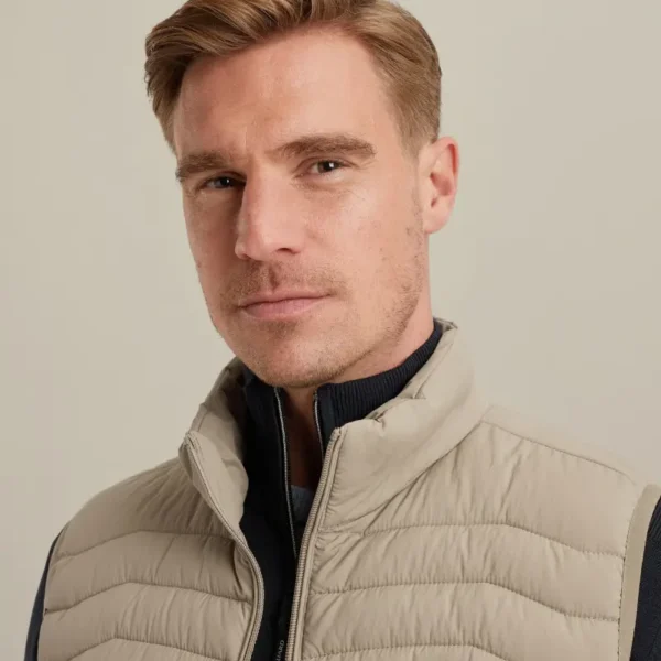 VBW2502170-8052_model_6 Vanguard Bodywarmer vbw2502170 Beige