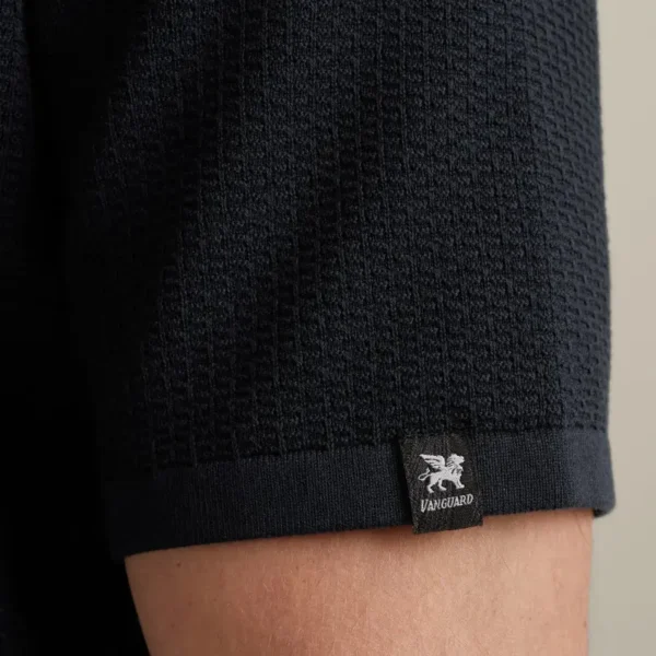 VTSS2502508-5281_model_5 Vanguard T-Shirt vtss2502508 Donkerblauw