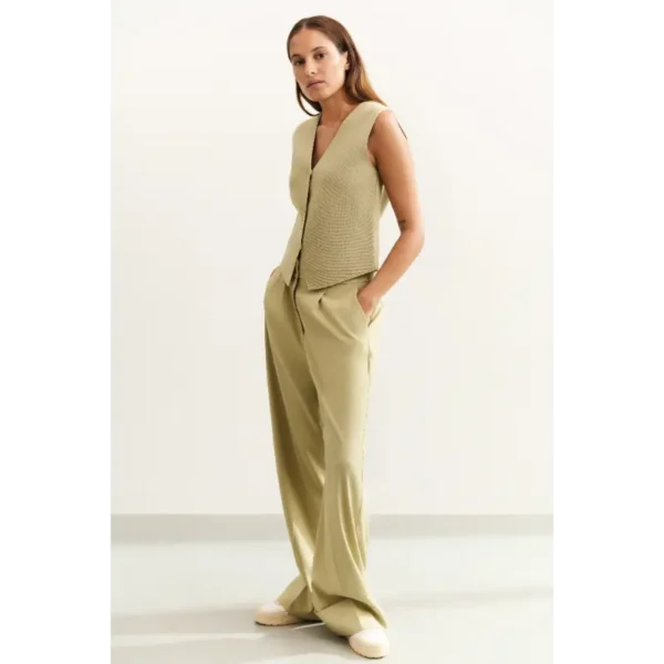 L_25S_01-301200-504_99980_01-010103-504_99980-044-1625 Yaya Vest 01-010103-504 Groen