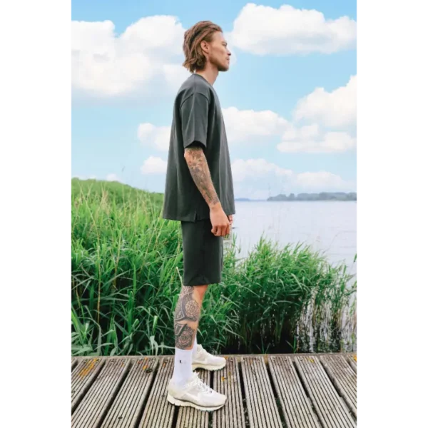 Kultivate_Spring-2025_159_2501024401_3 Kultivate Short Luxury 2501024401 Grijs