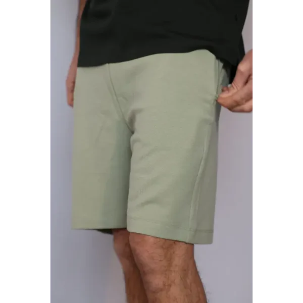 Kultivate_Spring-2025_741_2501024401 Kultivate Luxury Short 2501024401 741 Iceberg Green