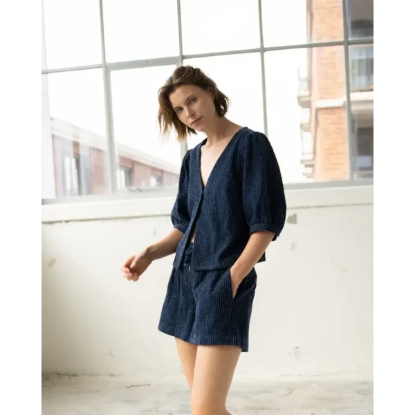 kiek-denim-shirt-rianne-denim-shorts-another-label-321033_1080x1350 Another Label Short Rianne m06-325329 Blauw