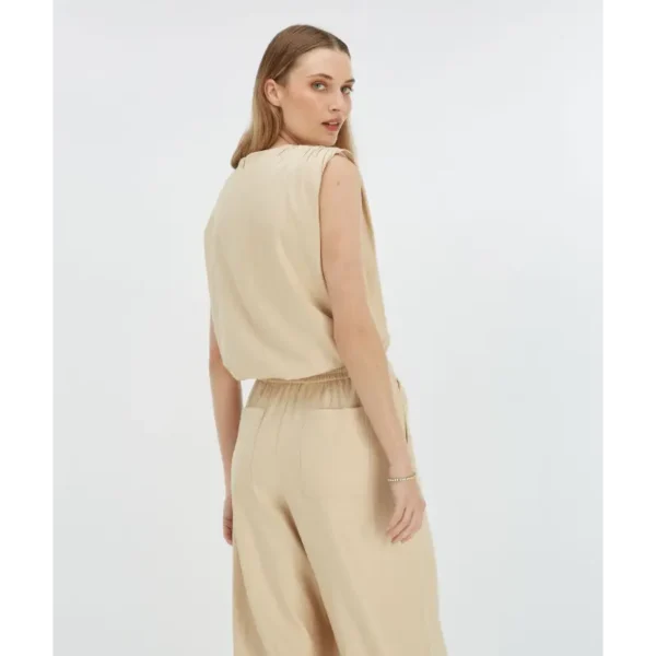 suki_light-sand_jv-2503-0109-524_summer-25-drop-1_bm_102 Josh V Top Suki JV-2503-0109 Light Sand