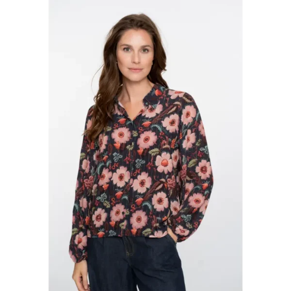 Geisha-Fashi_winter-2025_625_53610-20 Geisha Blouse 53610-20 Donkerblauw