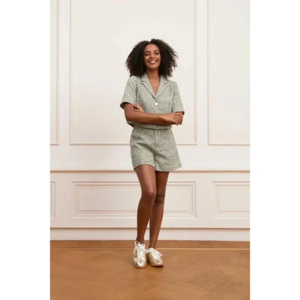 Lofty-Manner_Autumn-Opening-2025_453_QG36_3 Lofty Manner Short Desiree qg36 Groen