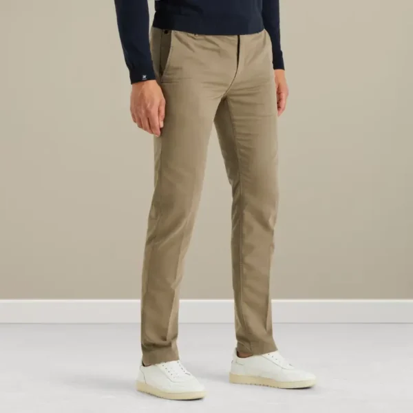 VTR2508624-9120_model_2 Vanguard Broek VTR2508624 9120 Fallen Rock