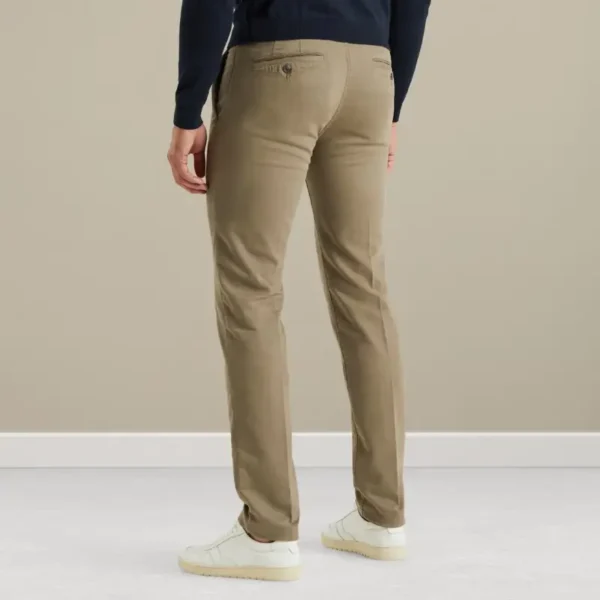 VTR2508624-9120_model_3 Vanguard Broek VTR2508624 9120 Fallen Rock